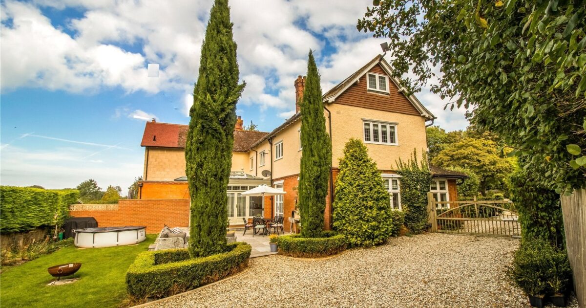 HOUSE 1 South Lodge, The Avenue, Stanton Fitzwarren, Wiltshire